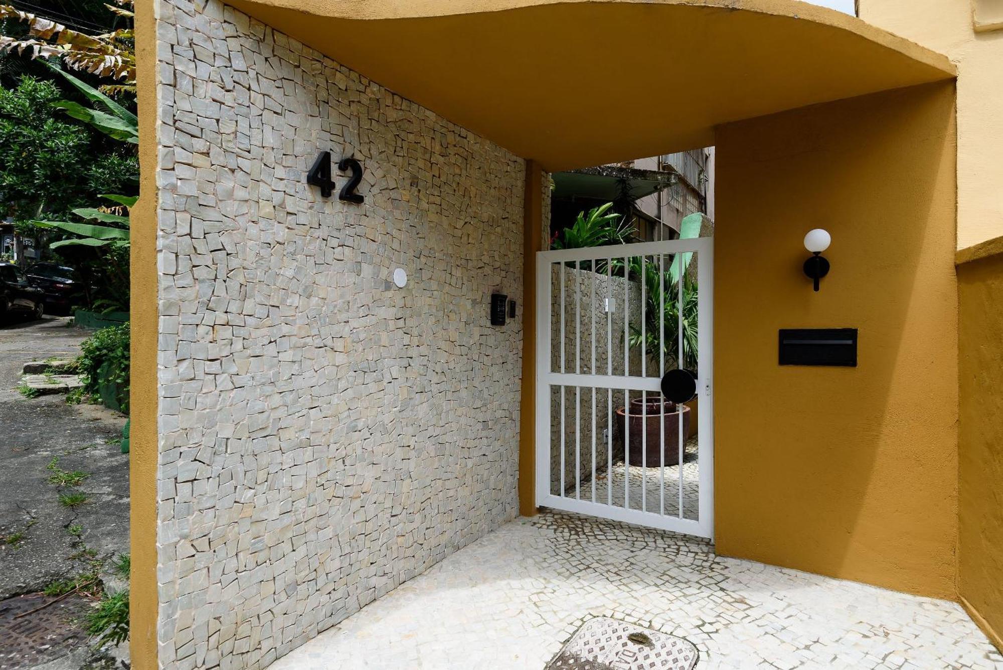 Charmoso 1qto A 400m Do Parque Lage | Ar 42/302 Apartamento Rio de Janeiro